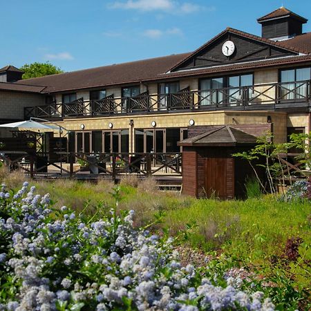 Hampshire Court Hotel & Spa Basingstoke Ngoại thất bức ảnh