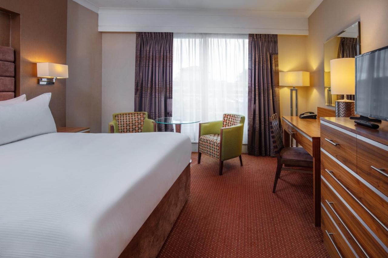 Hampshire Court Hotel & Spa Basingstoke Ngoại thất bức ảnh