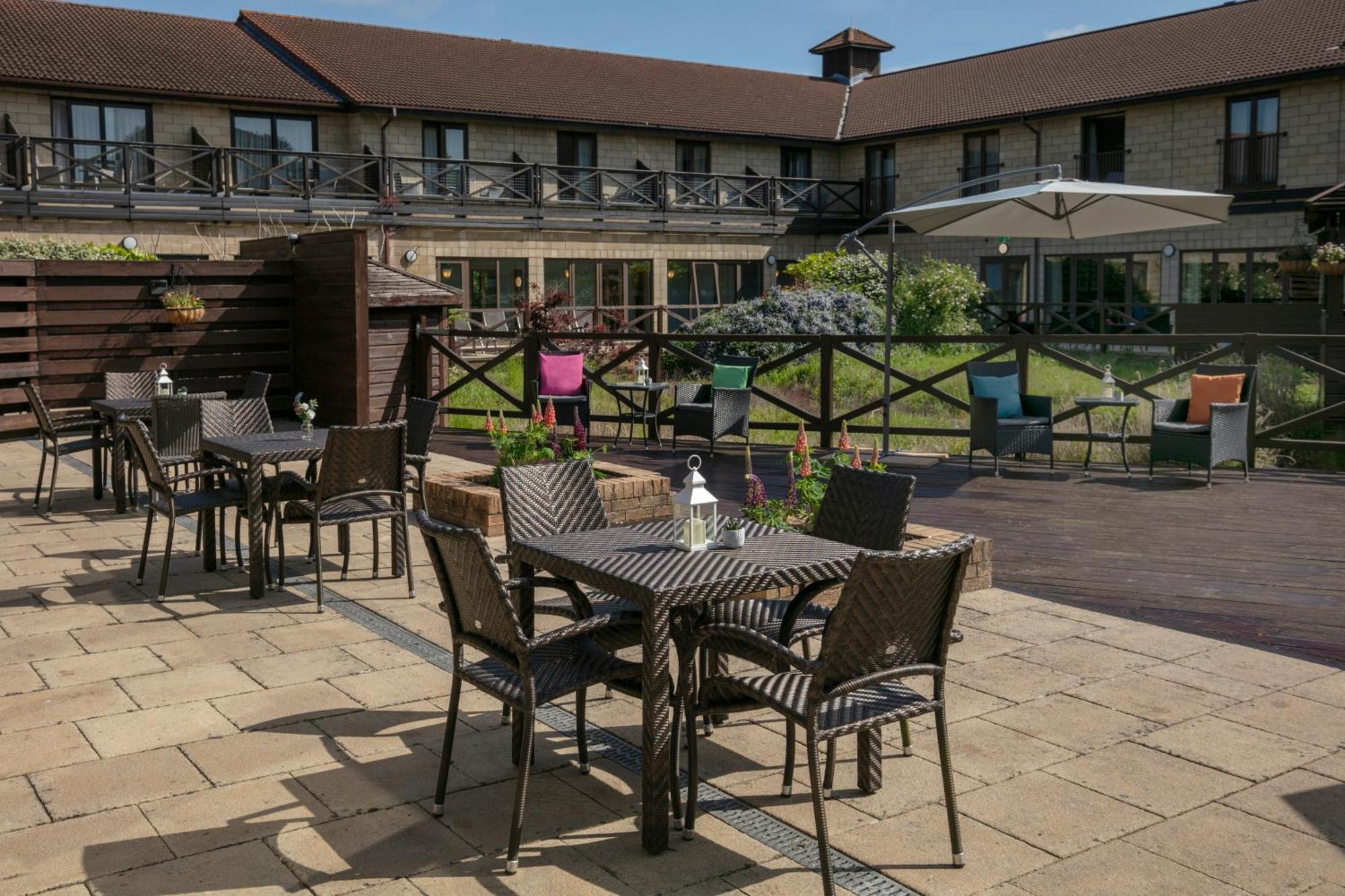 Hampshire Court Hotel & Spa Basingstoke Ngoại thất bức ảnh
