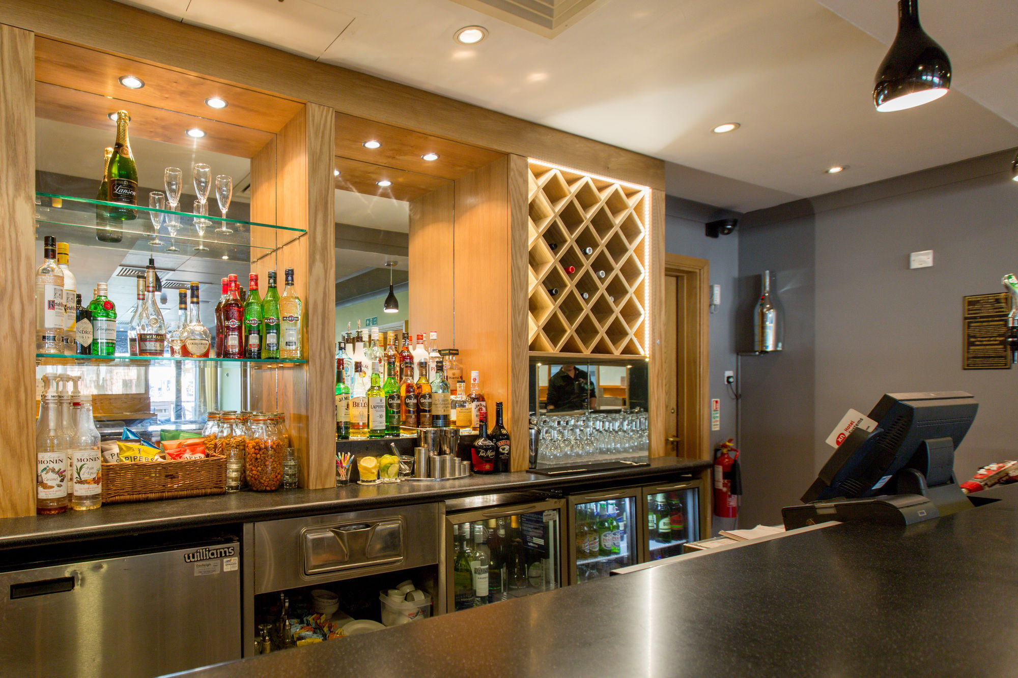 Hampshire Court Hotel & Spa Basingstoke Ngoại thất bức ảnh